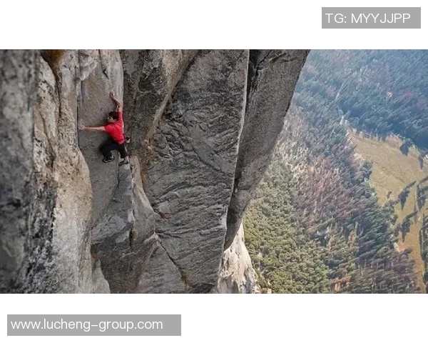 成都攀岩队的盯防体系与攀岩战术的深度解析与应用探讨