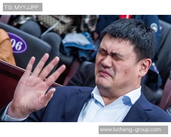 李学林与姚明的传奇故事:从篮球场到人生巅峰的奋斗与友谊 李学林与姚明的传奇故事:从篮球场到人生巅峰的奋斗与友谊