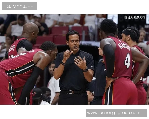 热火队主教练斯波尔斯特拉与球队续约,续写传奇篇章 热火队主教练斯波尔斯特拉与球队续约,续写传奇篇章