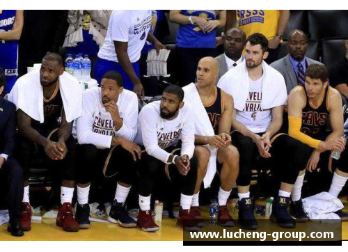NBA精彩对决：勇士与爵士的激烈角逐再现