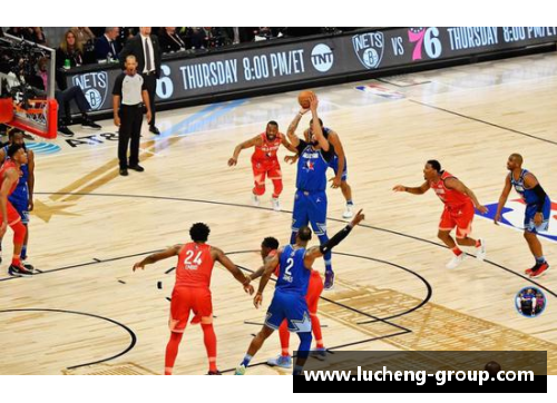 新浪NBA直播室：全方位解读赛场热点，深度剖析球员战术与赛事背后故事